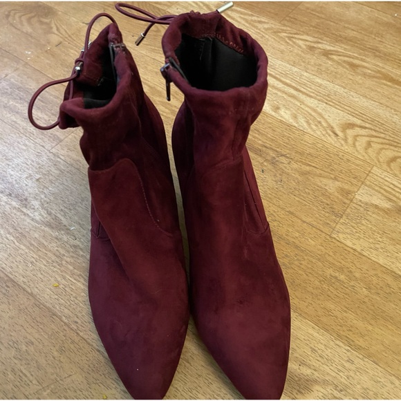 Burgundy ankle booties size 11 wide - Picture 5 of 10